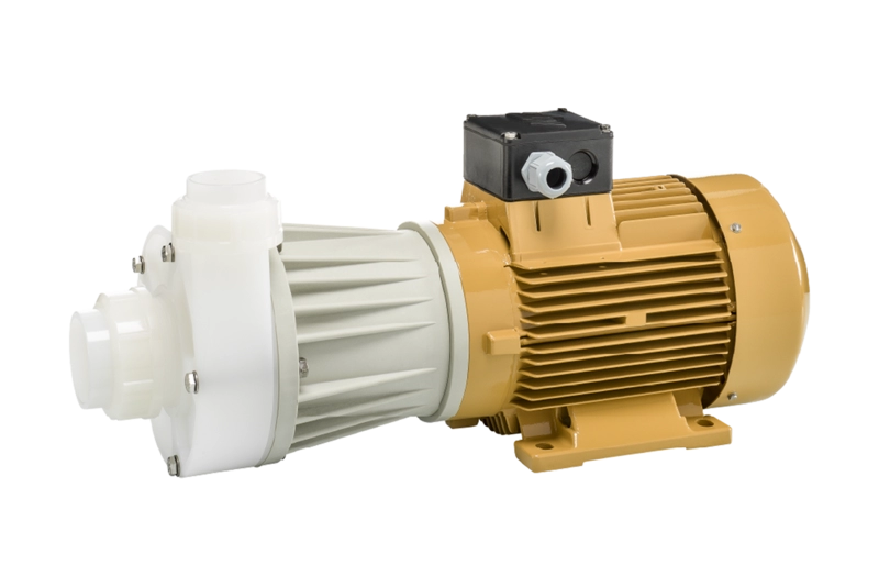 Horizontal thermoplastic magnetic drive pump M300-PVDF from Hendor 